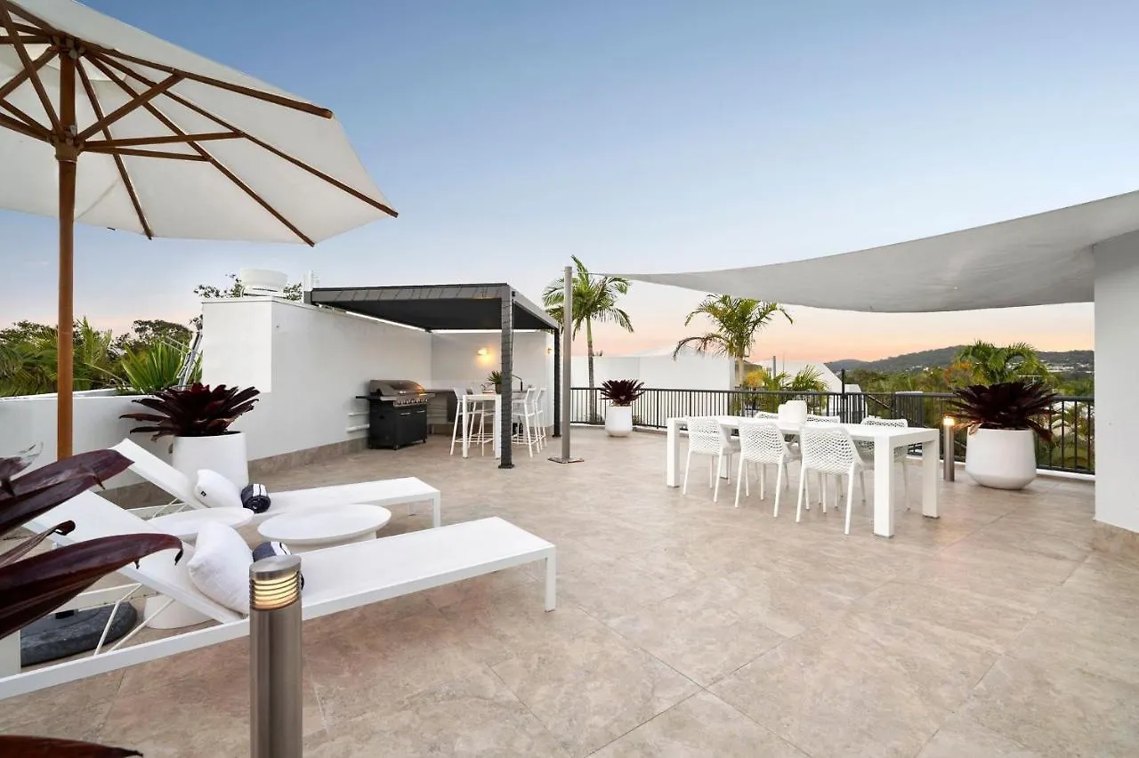 Penthouse With Private Roof Top Terrace- Noosa
